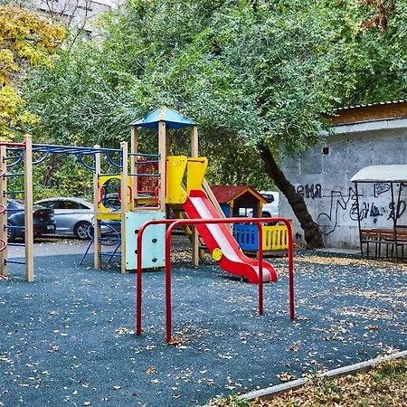 Downtown Nazarbaeva Apartment Almaty Exterior photo