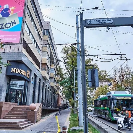 Downtown Nazarbaeva Apartment Almaty Exterior photo